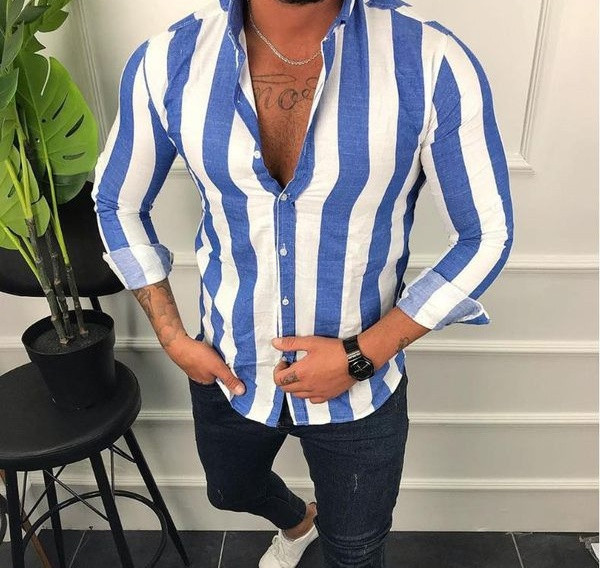 Cămașă elegantă pentru bărbați cu dungi, cu un guler clasic