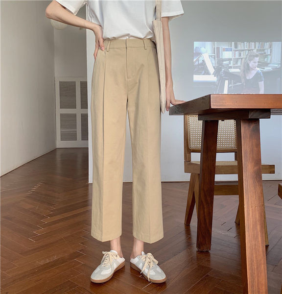 Pantaloni de dama model drept cu lungime 9/10 si talie inalta