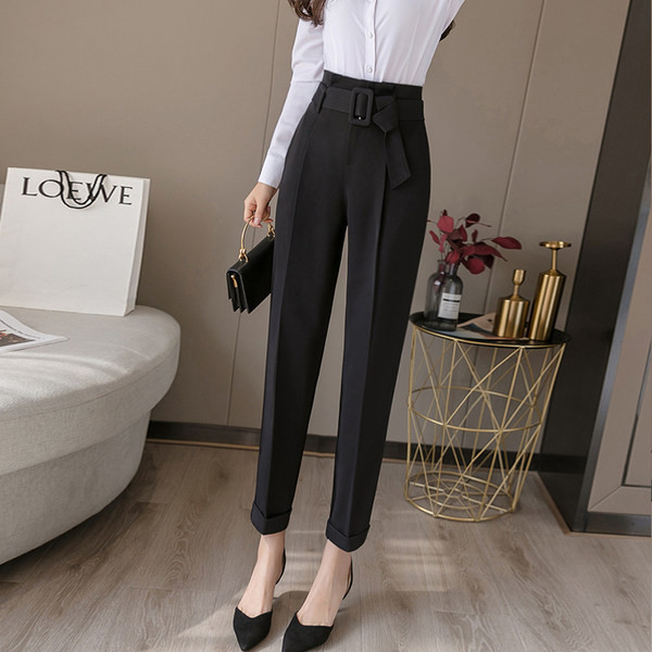 Pantaloni de dama la moda cu curea si bustiera