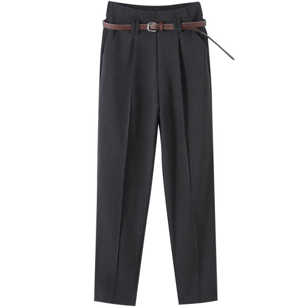 Pantaloni de dama potriviti pentru primavara