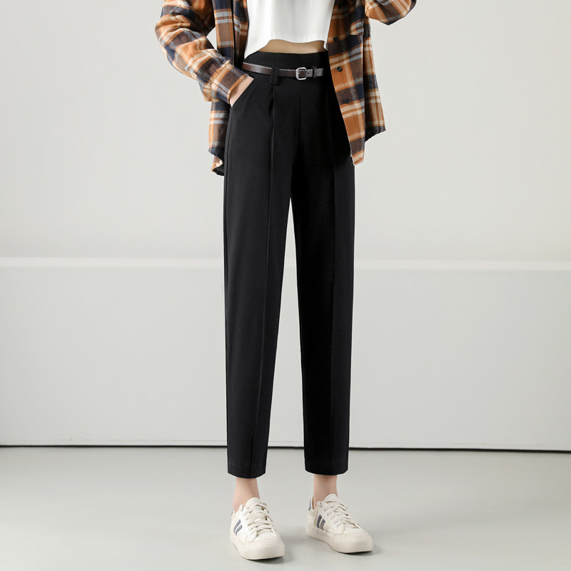 Pantaloni de dama potriviti pentru primavara