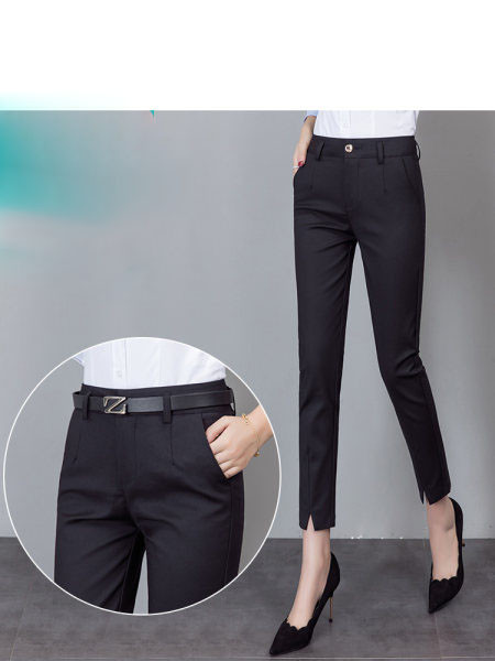 Ženske hlače s prorezima i džepovima - u crnoj boji