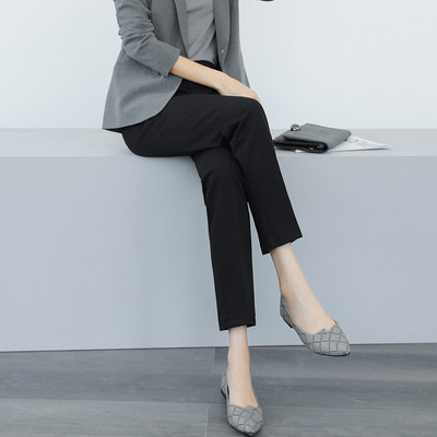 Pantaloni de dama moderni cu talie inalta - model drept