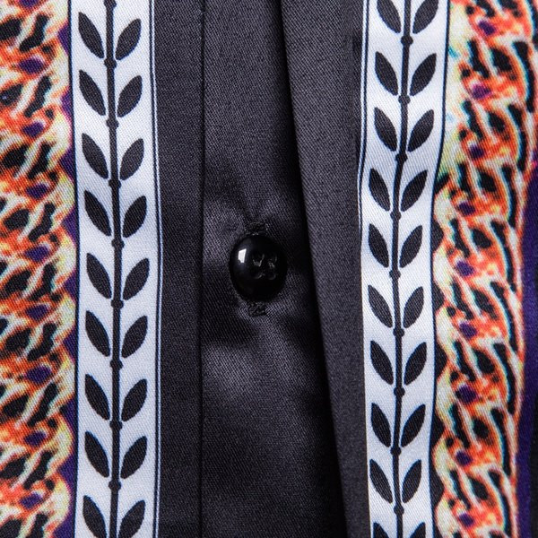 Muška moderna košulja s uzorkom i dugmadima pripijeni model