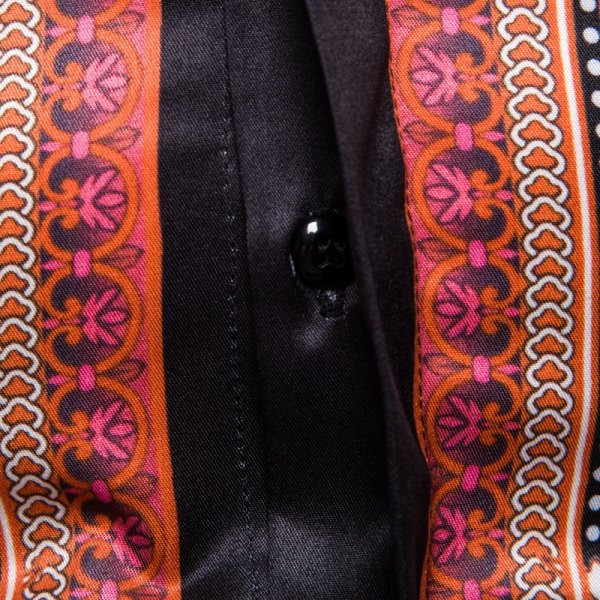 Elegantna muška pripijena košulja s uzorkom i dugim rukavima