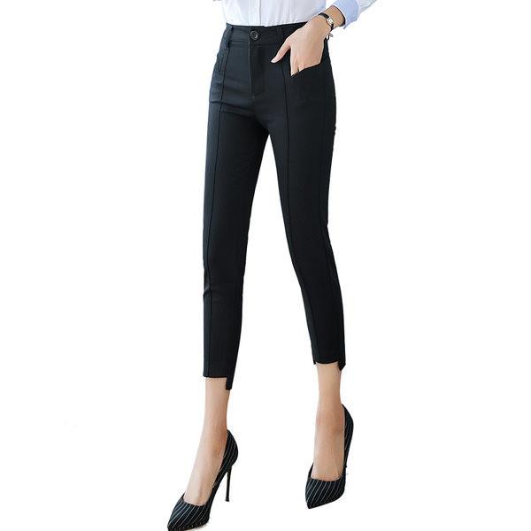 Pantaloni de dama model ajustat de culoare neagra