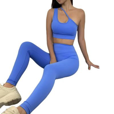 Set sport de damă de ultimă generație cu bustieră și jambiere lungi