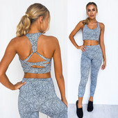 Μοντέρνα γυναικεία αθλητικά σετ μπουστάκι και μακρύ κολάν