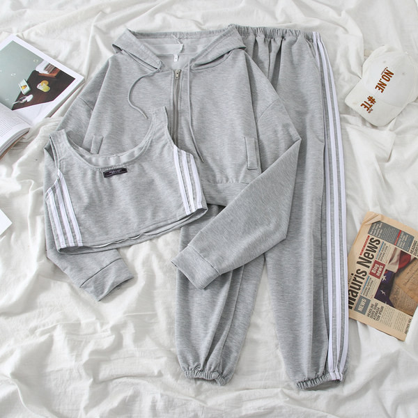 Set sport de damă, format bustier și pantaloni