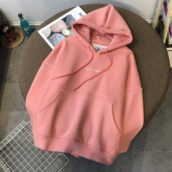 Moteriškas modernus sportinis kelnių komplektas ir palaidinė su gobtuvu