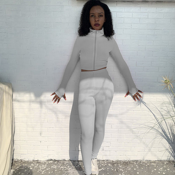 Set de jambiere și hanorac scurt pentru femei