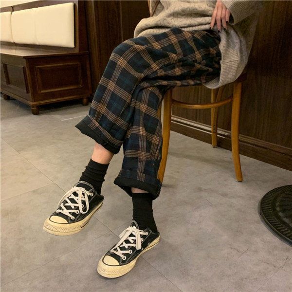 Pantaloni dama in carouri in doua culori cu talie inalta