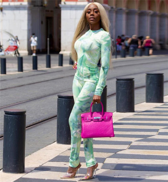 Set de damă modern de jambiere și bluză model montat