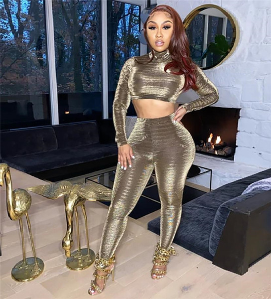 Set modern de jambiere și bluză scurtă de damă