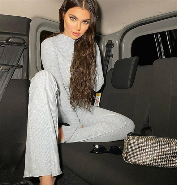 Set modern de dama model montat de jambiere si bluza scurta