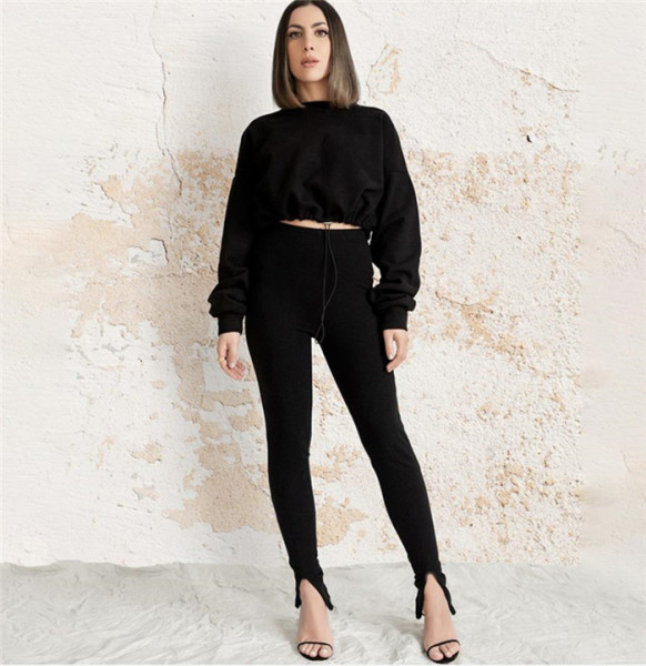 Set de bluza de dama cu cravate si jambiere