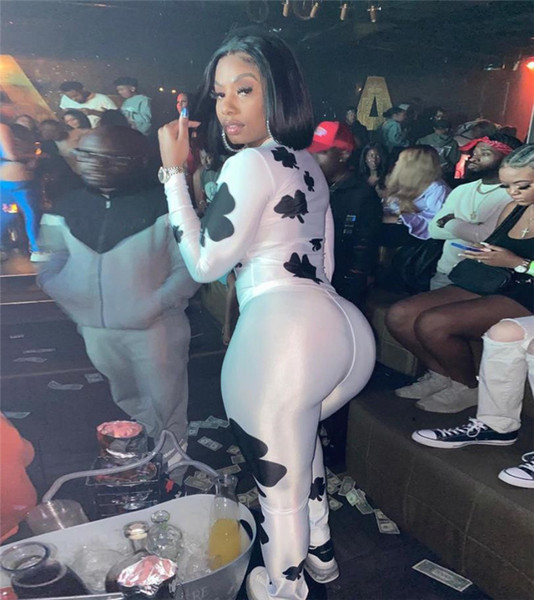 Set de jambiere de damă la zi și o bluză cu model