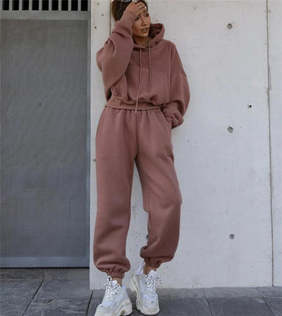 Set de pantaloni sport de damă actual și o bluză cu glugă