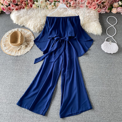 Γυναικεία καθημερινή ολόσωμη φόρμα  με ζώνη και γυμνούς ώμους