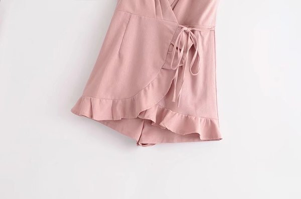 Salopeta scurta de dama cu bucle si cravate