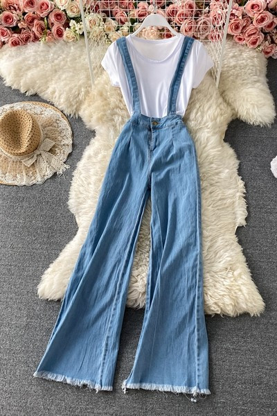 Ženski moderni kombinezon s plavim naramenicama