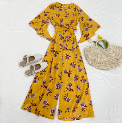 Salopetă de damă modernă cu mâneci și curea lotus