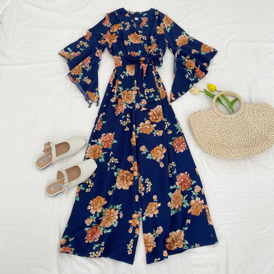 Salopetă de damă modernă cu mâneci și curea lotus