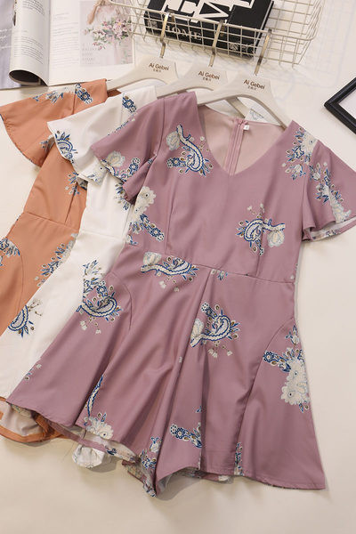 Salopeta de dama model lat cu maneca scurta