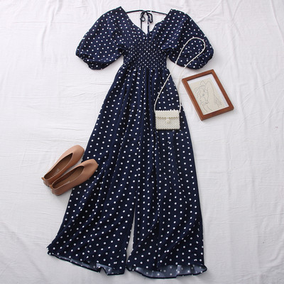 Salopetă de damă modernă cu buline cu decolteu spitz în mai multe culori