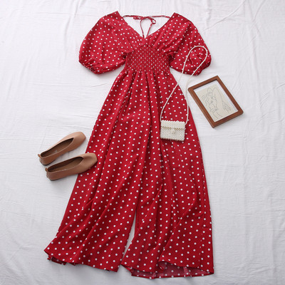 Salopetă de damă modernă cu buline cu decolteu spitz în mai multe culori