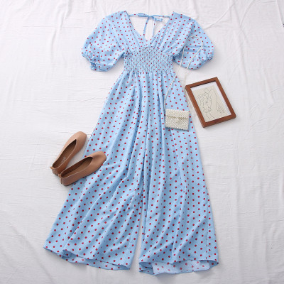 Salopetă de damă modernă cu buline cu decolteu spitz în mai multe culori