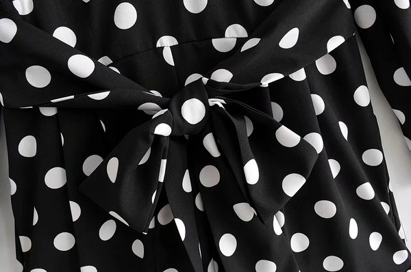 Salopeta de dama cu maneci lungi si centura in talie