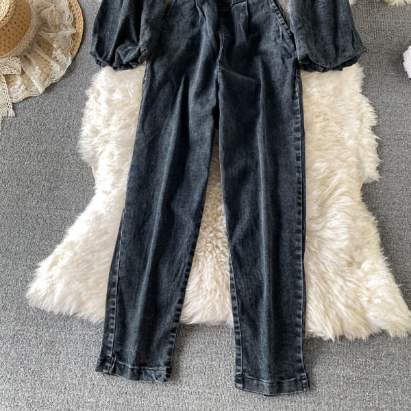 Salopetă de damă din denim cu umerii goi în albastru