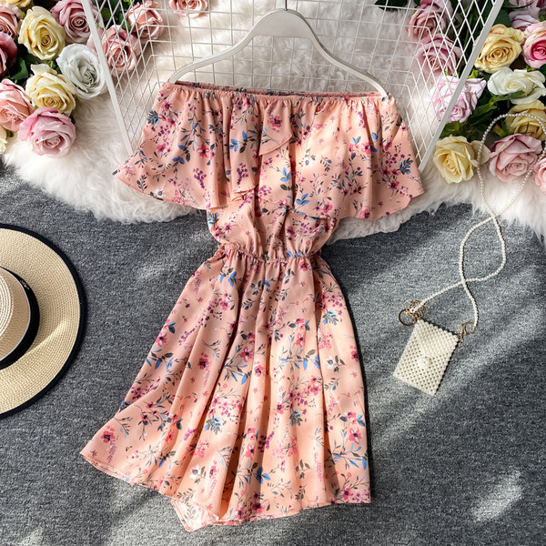 Salopeta de dama cu model floral si bucle