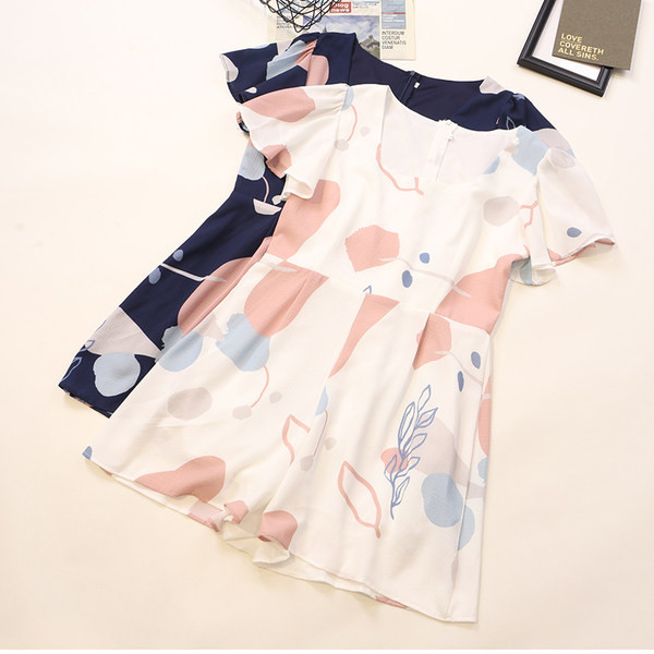 Salopeta de dama colorata cu fermoar si decolteu oval