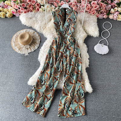 Salopeta de dama moderna cu model floral