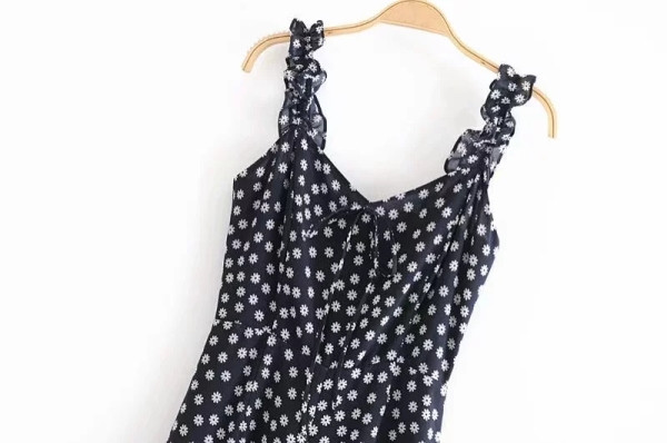 Salopeta lunga cu model floral