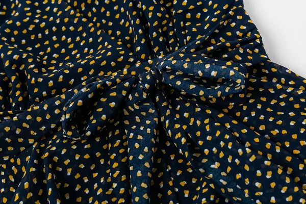 Salopeta scurta de vara cu bretele subtiri si curea