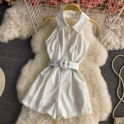 Novi model ženskog kombinezona sa kragnom i remenom u bijeloj i crnoj boji