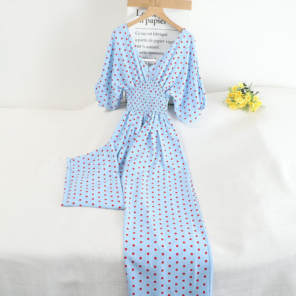 Salopeta de dama cu maneci scurte si cravate