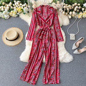 Salopetă de damă modernă cu decolteu spitz și mâneci lungi - mai multe culori