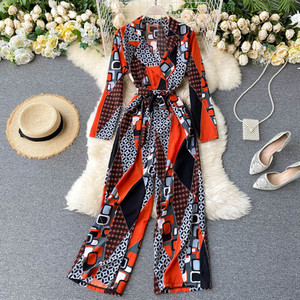 Salopetă de damă modernă cu decolteu spitz și mâneci lungi - mai multe culori