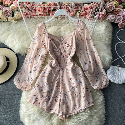 Salopeta de dama eleganta cu motive florale