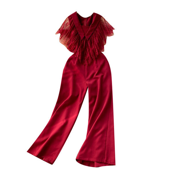 Salopeta de dama eleganta cu decolteu spitz si tul