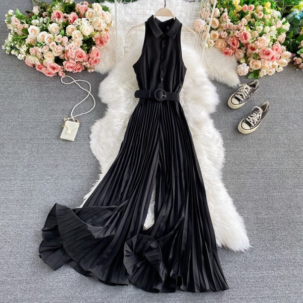 Γυναικεία πλισέ ολόσωμη φόρμα με ζώνη