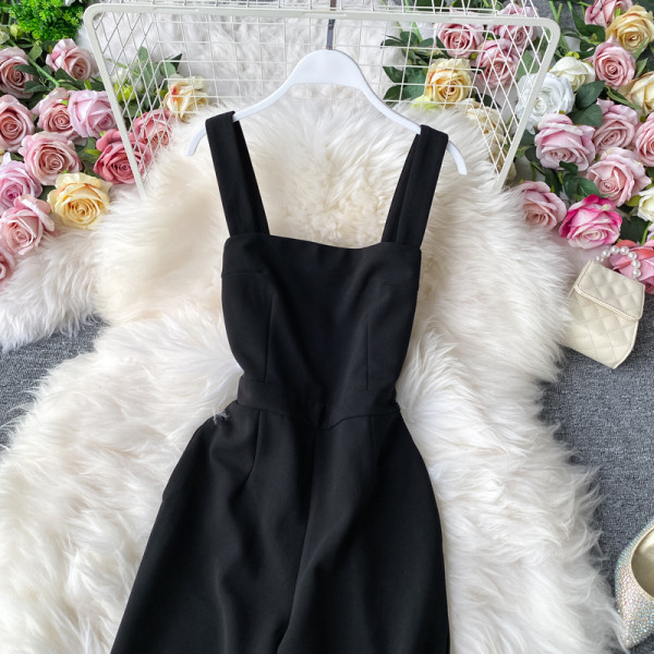 Salopetă casual de damă cu decolteu pătrat