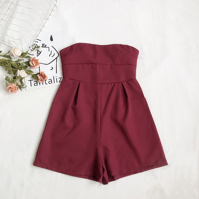 Salopetă scurtă de damă modernă cu umerii goi - în mai multe culori