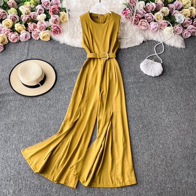 Salopeta lunga de dama cu curea si decolteu rotund