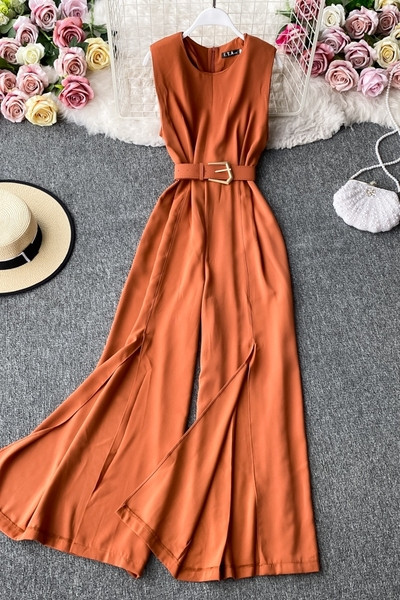 Salopeta lunga de dama cu curea si decolteu rotund