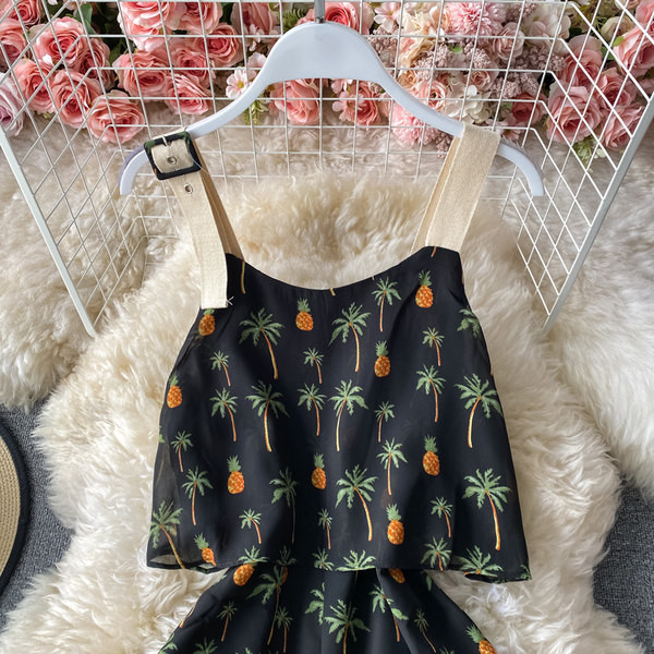 Salopeta de dama cu bretele largi si catarama